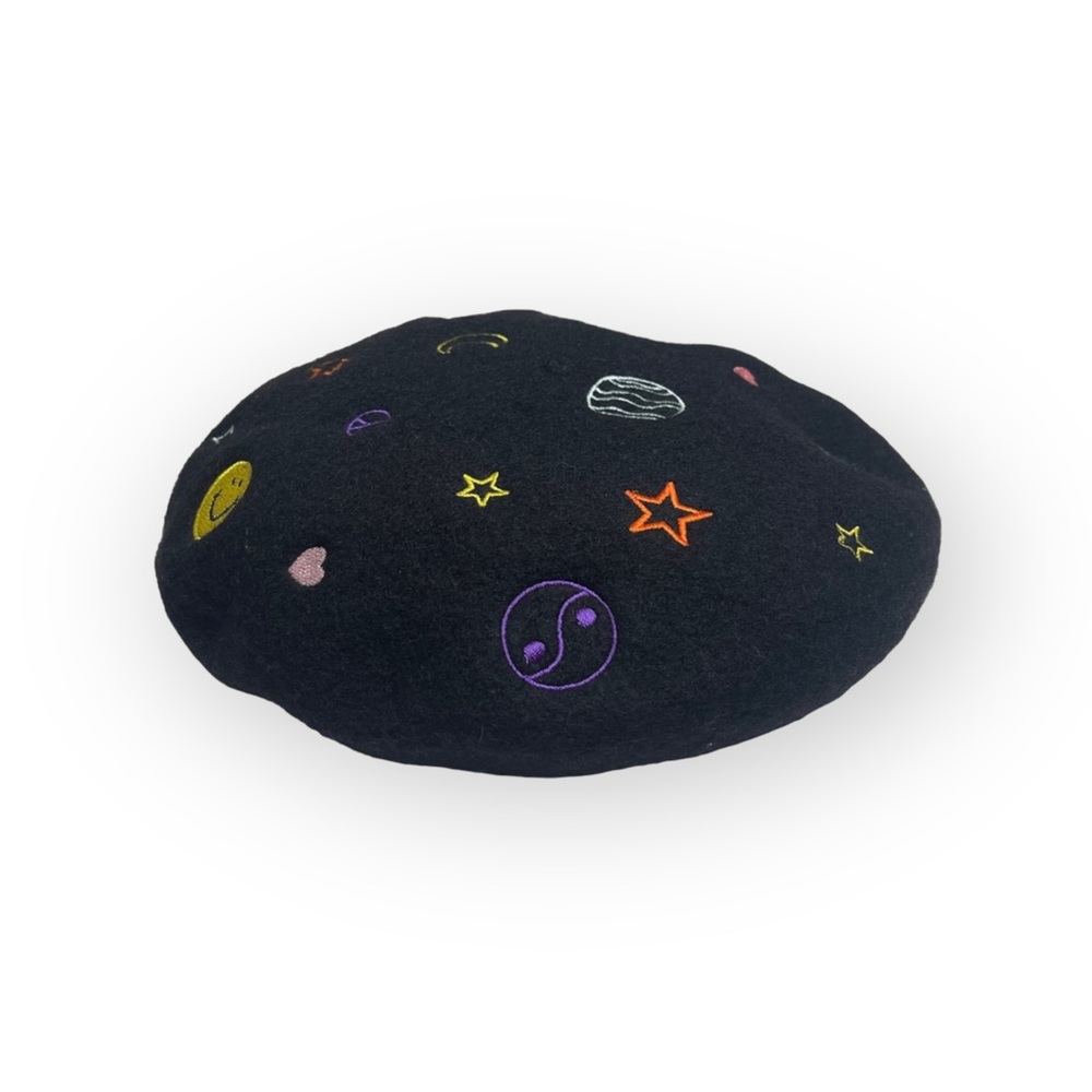 Rare: new Valfré ☻ Saturn Embroidered Wool Beret ☻ Black ☻ 1SFA Limited Edition - Picture 7 of 16